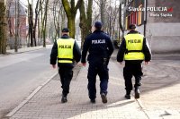 Policjanci ze Szkoły Policji patrolując ulice Rudy Śląskiej
